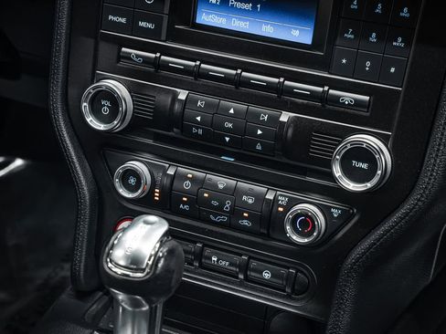 Used 2015 Ford Mustang Coupe image 15