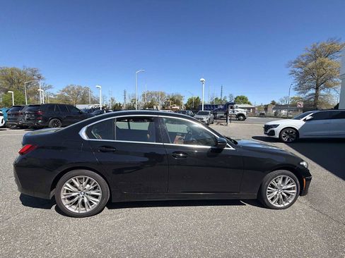 Certified 2024 BMW 330i xDrive Sedan w/ Convenience Package AWD/4WD image 4