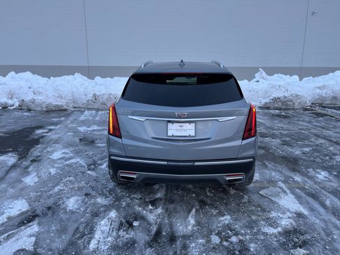 Used 2025 Cadillac XT5 Premium Luxury image 5