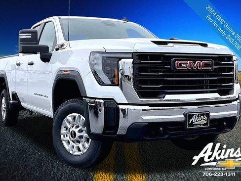 Certified 2024 GMC Sierra 2500 Pro w/ Convenience Package image 3