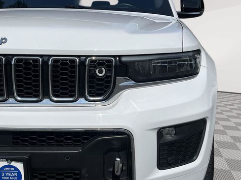 Used 2022 Jeep Grand Cherokee Overland w/ Adv Protech Group III AWD/4WD image 10