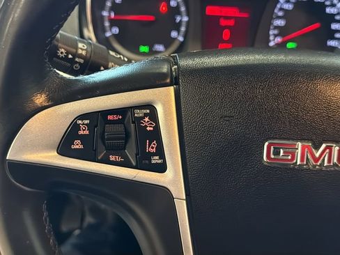 Used 2015 GMC Terrain SLT w/ Safety Package AWD/4WD image 32