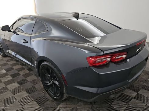 Used 2020 Chevrolet Camaro LT RWD image 4