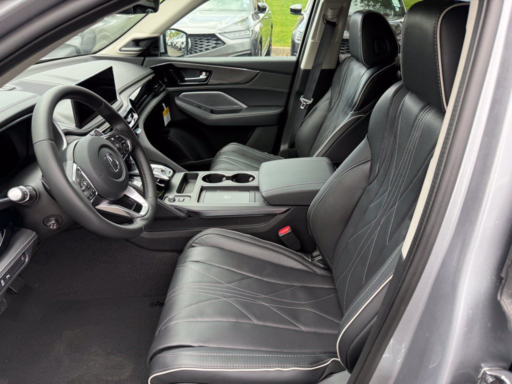 Certified 2026 Acura MDX w/ Advance Package AWD/4WD image 13