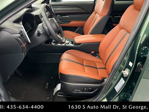 Used 2025 MAZDA CX-50 AWD 2.5 Turbo w/ Premium Pkg image 17