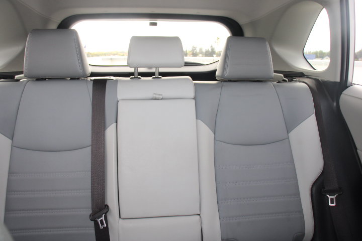 Used 2019 Toyota RAV4 XLE Premium w/ All Weather Liner Package FWD image 24