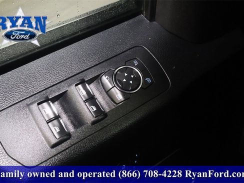 Used 2016 Ford F150 Platinum w/ Equipment Group 701A Luxury image 28