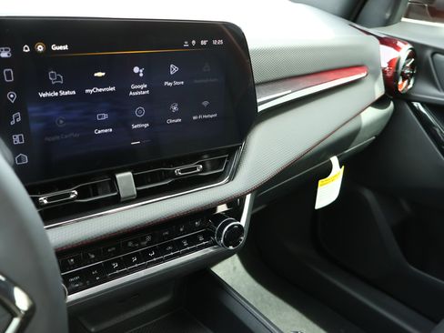 New 2026 Chevrolet Equinox RS w/ Convenience Package III FWD image 18