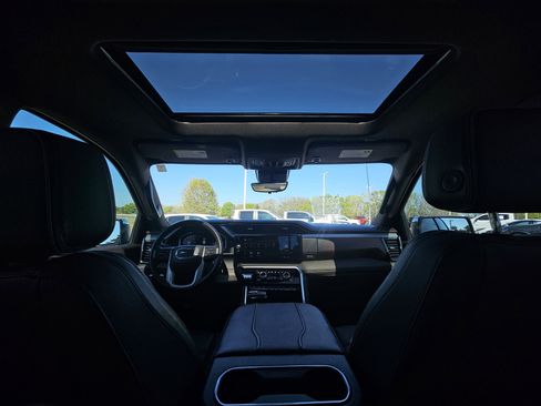 Used 2023 GMC Sierra 1500 Denali w/ Technology Package image 31