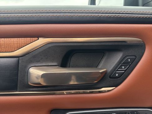 Used 2022 RAM 1500 Limited w/ Bed Utility Group image 11