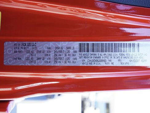 Certified 2019 Jeep Wrangler Unlimited Sport image 29