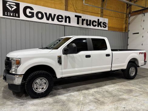 Used 2021 Ford F250 XL w/ Power Equipment Group AWD/4WD image 4