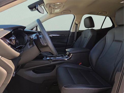 Used 2023 Buick Envision Essence image 14