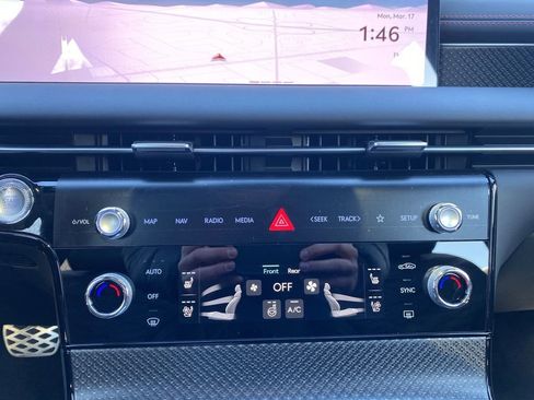 New 2025 Genesis G80 3.5T Sport Prestige image 19