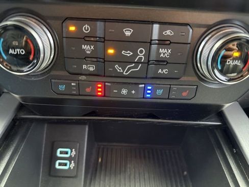 Used 2019 Ford F250 Platinum w/ Platinum Ultimate Package image 30