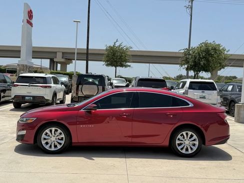 Used 2020 Chevrolet Malibu LT FWD image 7