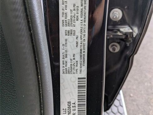 Used 2023 RAM 1500 Laramie image 10