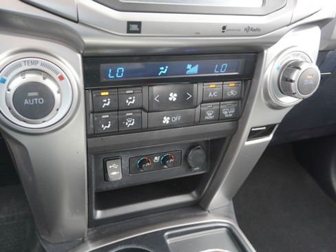 Used 2015 Toyota 4Runner Limited RWD image 21