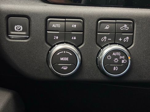 New 2026 GMC Sierra 1500 Elevation w/ Elevation Premium Package image 23