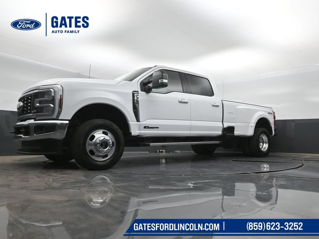 Used 2025 Ford F350 Lariat AWD/4WD image 41