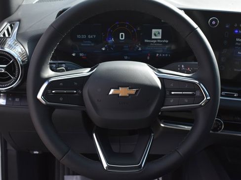New 2026 Chevrolet Equinox LT w/ Safety and Technology Package image 19