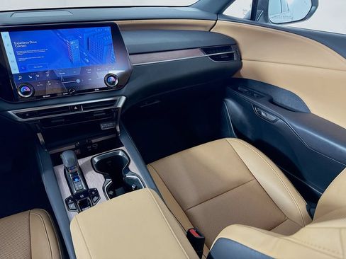 Used 2024 Lexus RX 350 Premium w/ Convenience Package AWD/4WD image 24