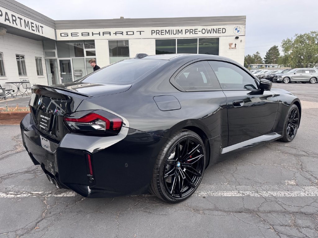 Used 2025 BMW M2 w/ Lighting Package RWD image 7