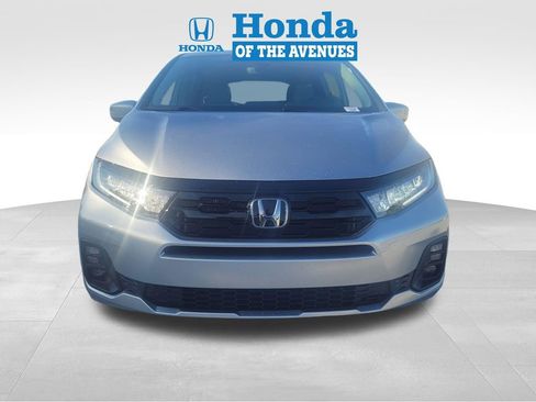 New 2026 Honda Odyssey Touring image 2