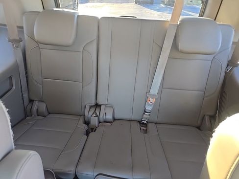 Used 2015 Chevrolet Tahoe LTZ image 18