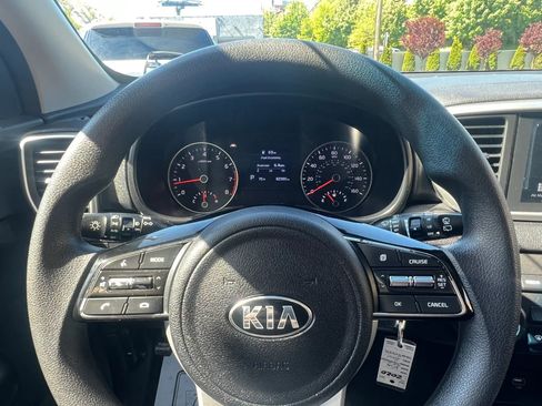 Used 2020 Kia Sportage LX AWD/4WD image 17