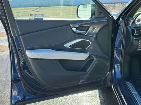 New 2026 Acura RDX SH-AWD image 8
