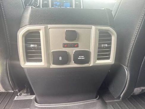 Used 2020 Ford F150 Lariat w/ Equipment Group 502A Luxury AWD/4WD image 23