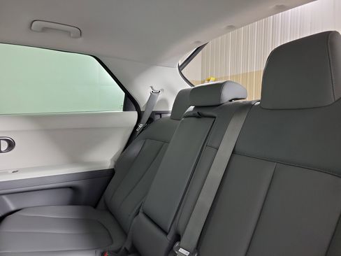 New 2026 Hyundai Ioniq 5 SEL image 31