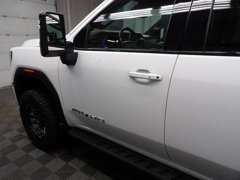 Used 2024 GMC Sierra 2500 AT4 w/ AT4 Premium Plus Package image 63