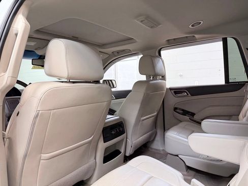 Used 2018 GMC Yukon Denali AWD/4WD image 23