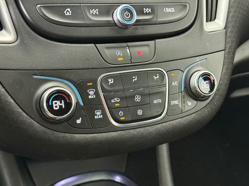 Used 2025 Chevrolet Malibu LT image 18