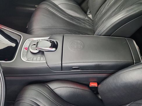 Used 2015 Mercedes-Benz S 63 AMG 4MATIC Sedan image 30