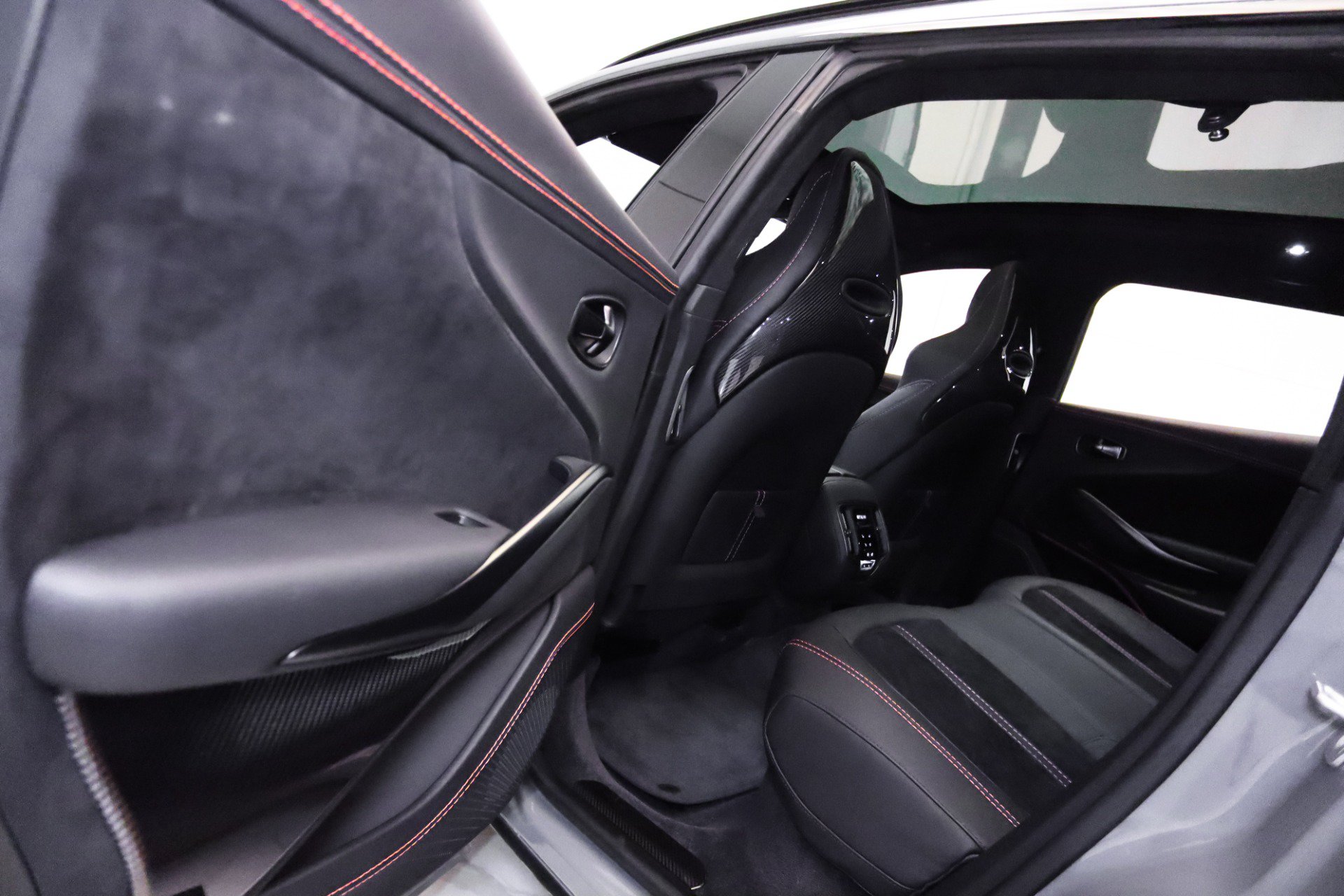Used 2023 Aston Martin DBX 707 AWD/4WD image 41