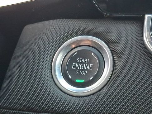 Used 2024 Chevrolet Colorado Z71 w/ Z71 Convenience Package 2 AWD/4WD image 25