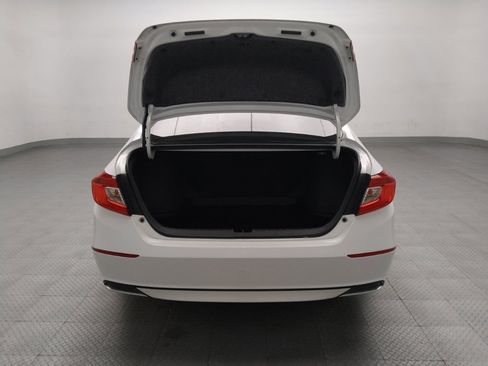 Used 2018 Honda Accord LX image 29