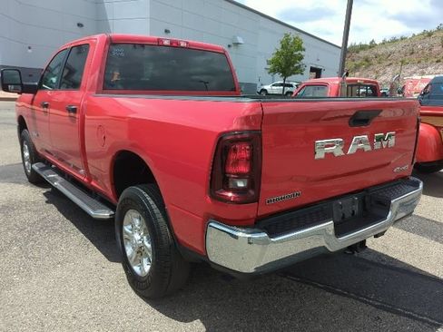 Certified 2026 RAM 2500 Big Horn AWD/4WD image 4