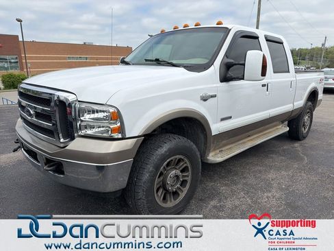 Used 2006 Ford F250 XL image 1