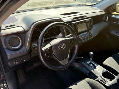 Used 2016 Toyota RAV4 XLE image 14