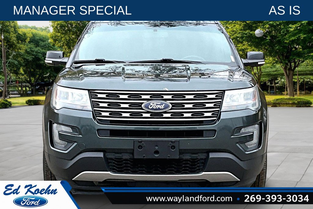 Used 2016 Ford Explorer XLT w/ Equipment Group 201A AWD/4WD image 3