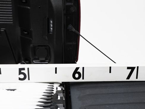 Used 2024 Chevrolet Silverado 1500 LT image 12