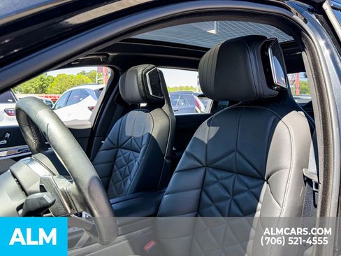 Used 2023 BMW 740i RWD image 9