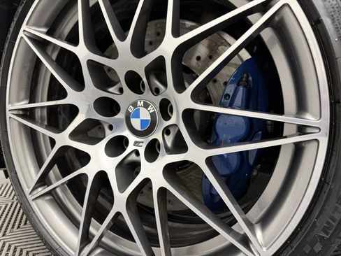 Used 2018 BMW M4 Convertible RWD image 7