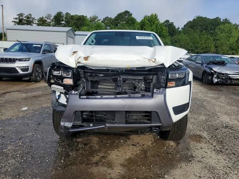 Used 2026 Nissan Frontier SV w/ All-Weather Content Package AWD/4WD image 5