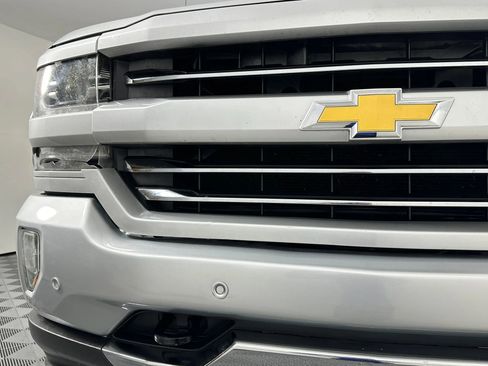 Used 2016 Chevrolet Silverado 1500 LTZ Z71 w/ LTZ Plus Package image 5