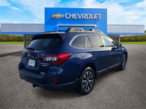 Used 2015 Subaru Outback 2.5i Limited image 4